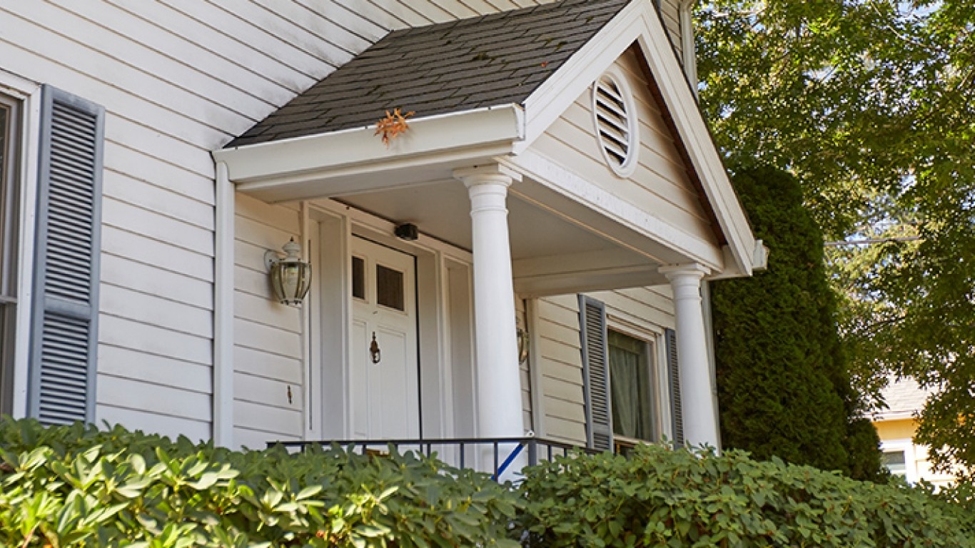 View of the front of a house